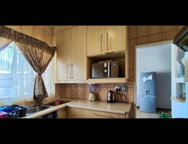 2 BEDROOM APARTMENT FOR SALE IN BENONI CENTRAL